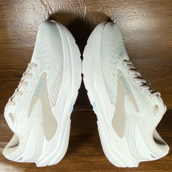 Brooks Ghost max 3 women’s shoe size 9.5 wide - Picture 8 of 13